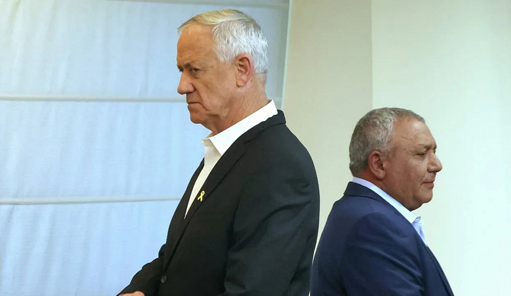 Гади Айзенкот покидает партию Бени Ганца