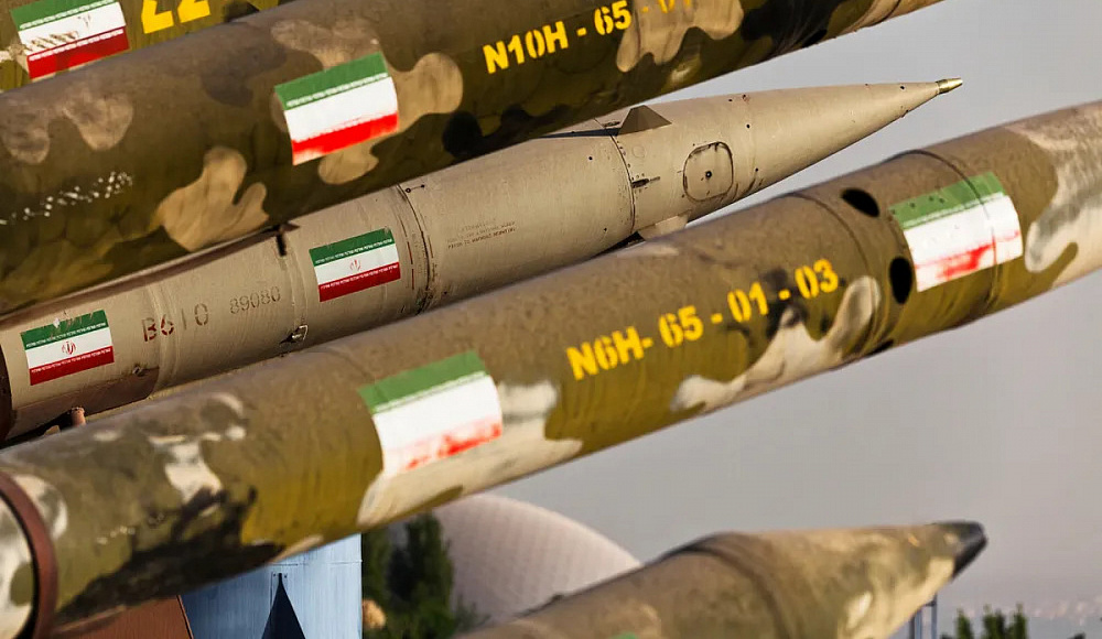 Из Ирана по Израилю выпустили 4 залпа, в общей сложности 15 ракет
