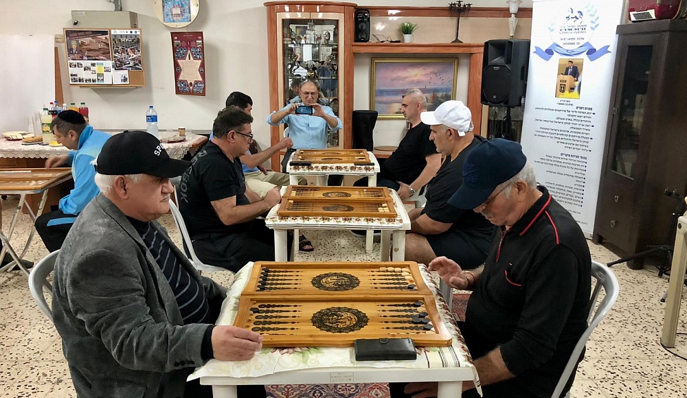 Чемпионат по нардам памяти Авьятара Изьяева прошел в Ор-Акиве