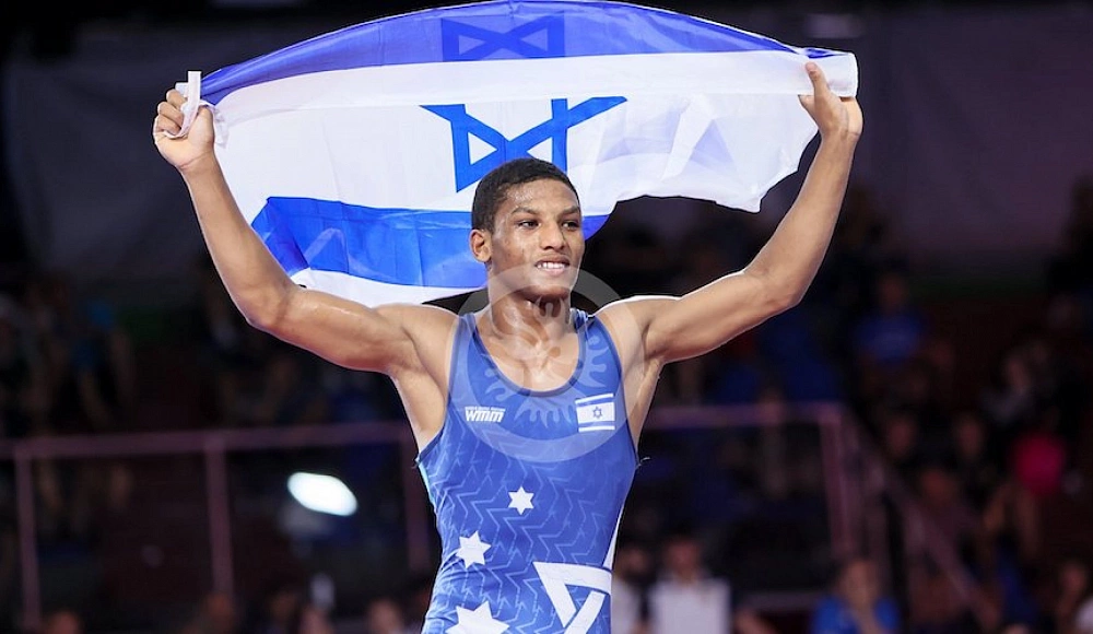 Израильский борец вышел в финал молодежного чемпионата Европы